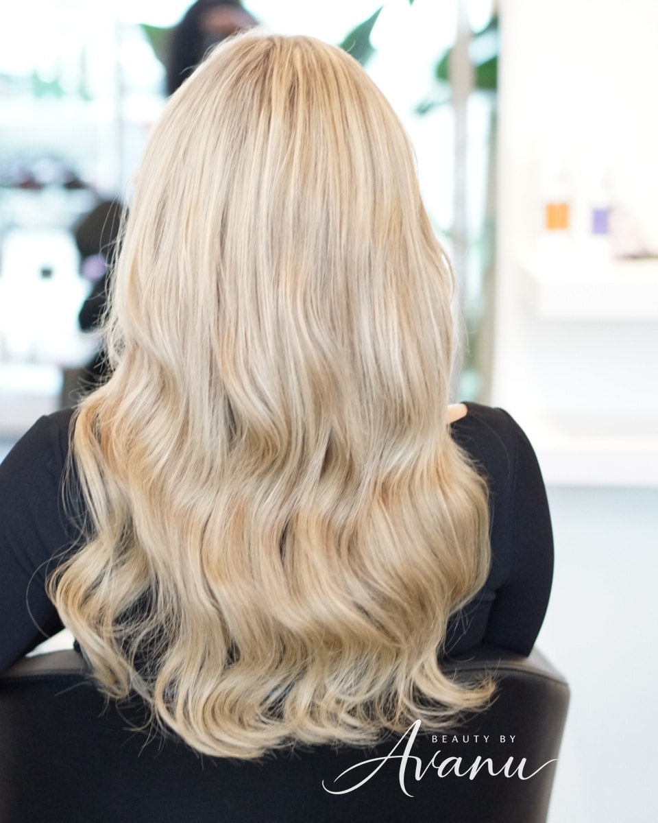 Lange lyse bølger – Beauty by Avanu
